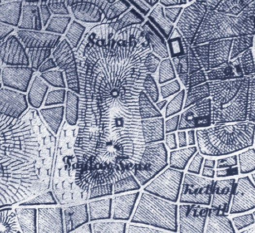 Карта на австрийския инженер Хохщетер от 1869 г., на която ясно се вижда, че днешният Данов хълм е съставен от две тепета – Топлар тепе и Сахат тепе