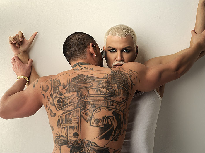 Въпреки съдебните си дертове Ванко 1 записа парче с Азис