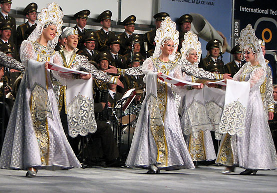 Прелестните рускини на сцената