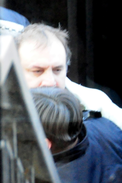 Цветко отвори очи само за миг