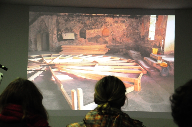 Изграждането на Библиотеката в Чифте баня