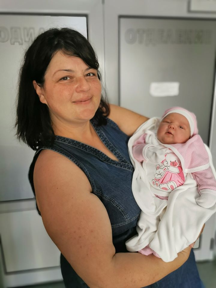 5010 грама е новият рекорд за голямо бебе В Пловдив