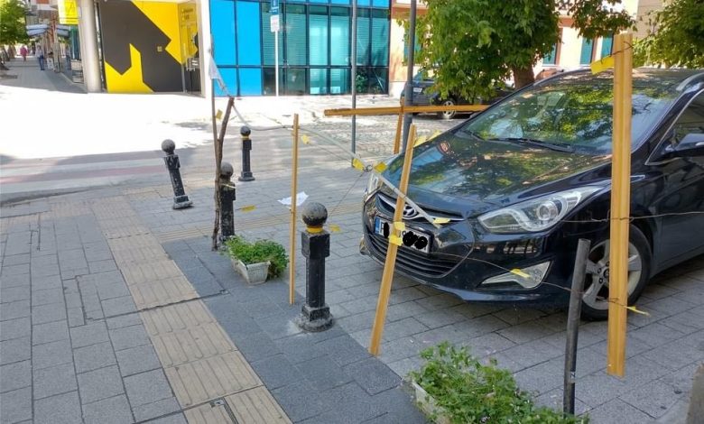 паркомясто на тротоар