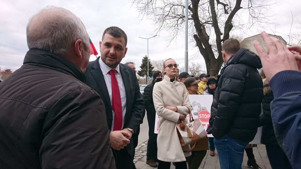 Протест срещу кариерите в Белащица 