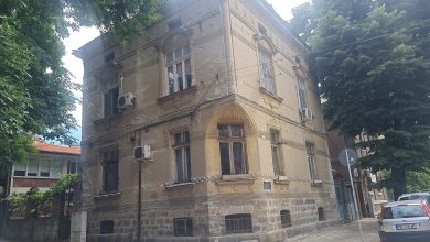 Къщи на ъгъл без прав ъгъл в Пловдив