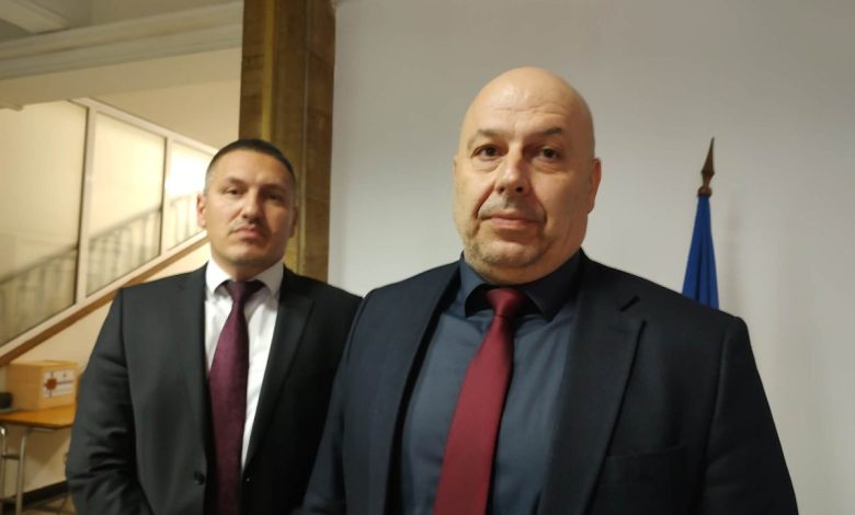 ст. ком. Васил Костадинов, дир. на ОД на МВР-Пловдив и ком. Венелин Костов, зам.-дир.